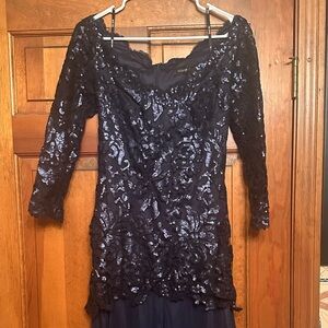 EUC Tadashi Shoji Full Length Dress - Size 4